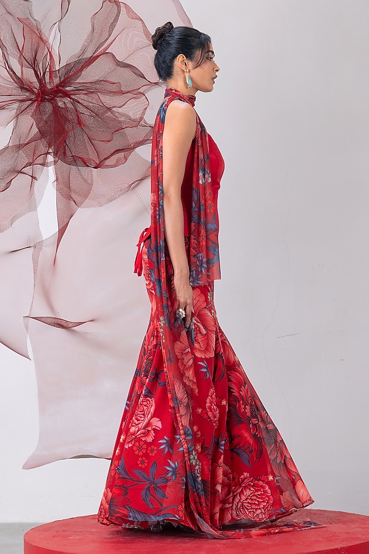 Red Organza Printed Skirt Set by Vesture at Pernia's Pop Up Shop