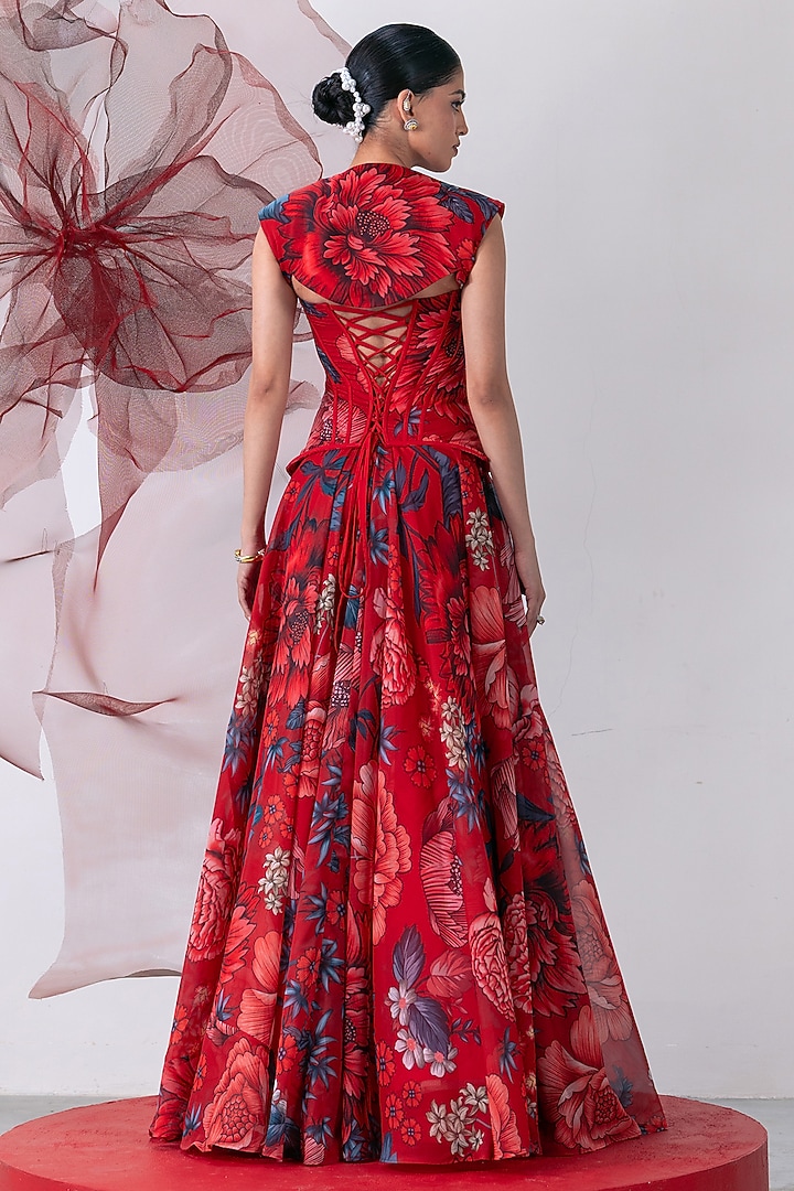 Red Organza Printed Flared Skirt Set by Vesture at Pernia's Pop Up Shop
