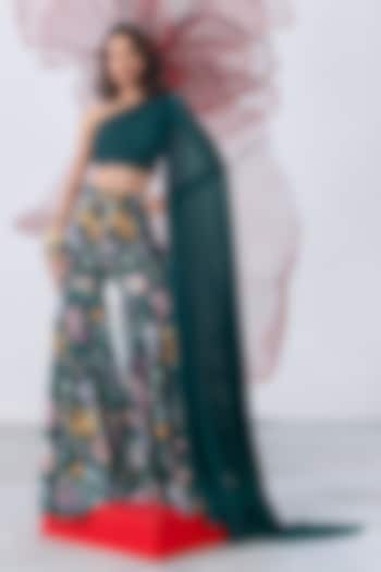 Emerald Green Crepe Printed Palazzo Pant Set by Vesture at Pernia's Pop Up Shop