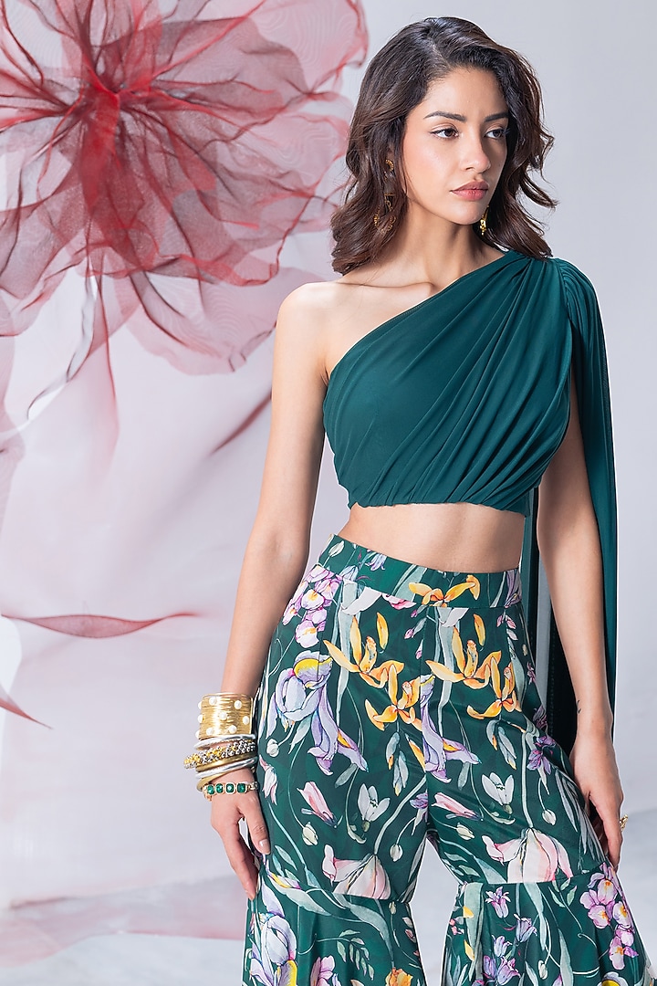 Emerald Green Crepe Printed Palazzo Pant Set by Vesture at Pernia's Pop Up Shop