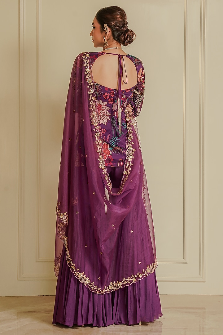 Purple Crepe Printed Kurta Set by Vesture at Pernia's Pop Up Shop