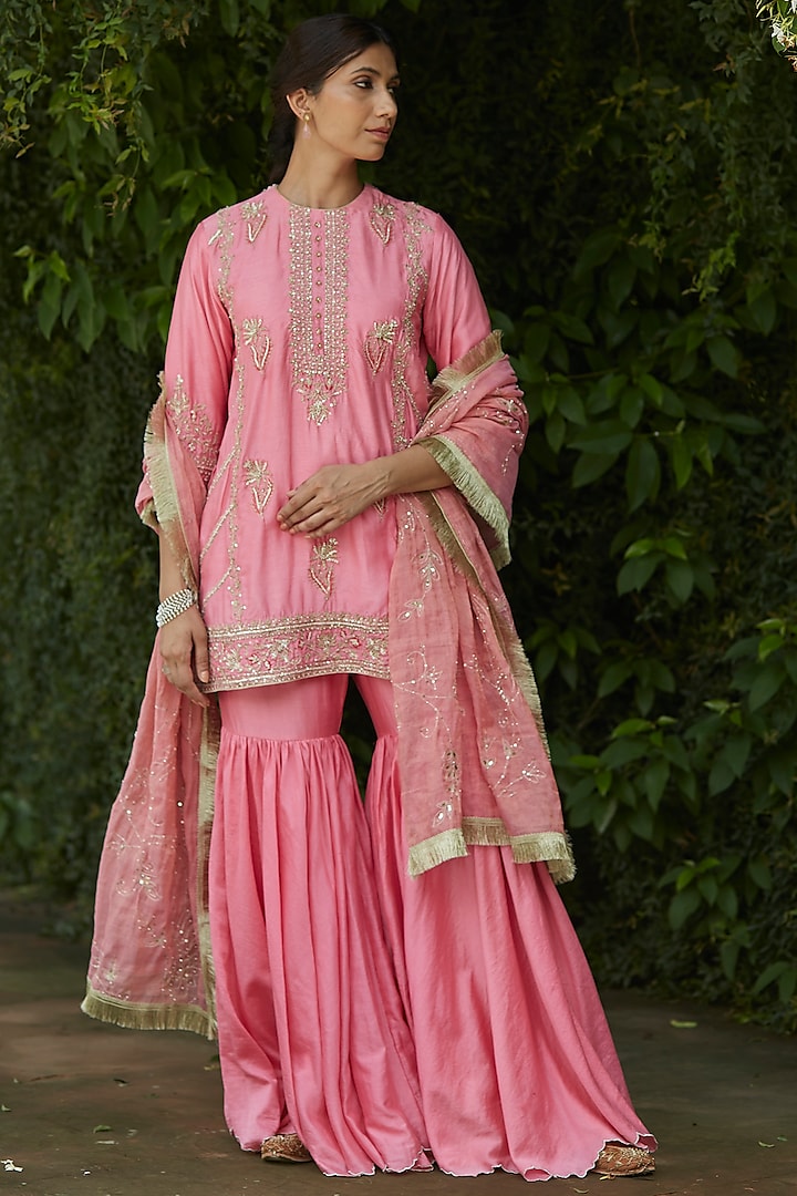 Pink Handloom Chanderi Gharara Set by Vashisht Guru Dutt