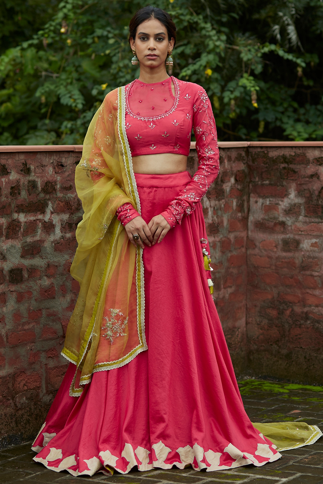 Ethnic deals guru lehenga