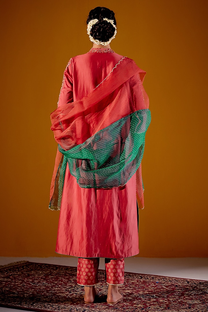 Rust Woven Chanderi Block Printed & Hand Embroidered Kurta Set by Vashisht Guru Dutt at Pernia's Pop Up Shop