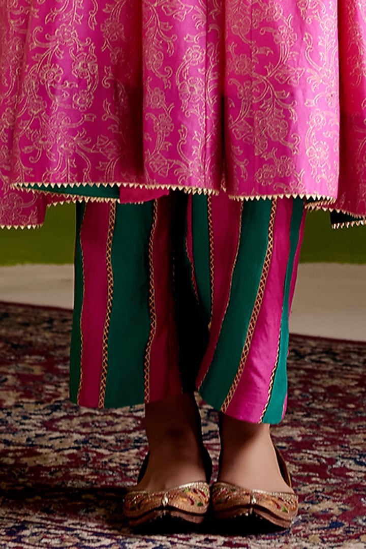 Rani Pink Woven Chanderi Block Printed & Hand Embroidered Party Wear Anarkali Set by Vashisht Guru Dutt at Pernia's Pop Up Shop