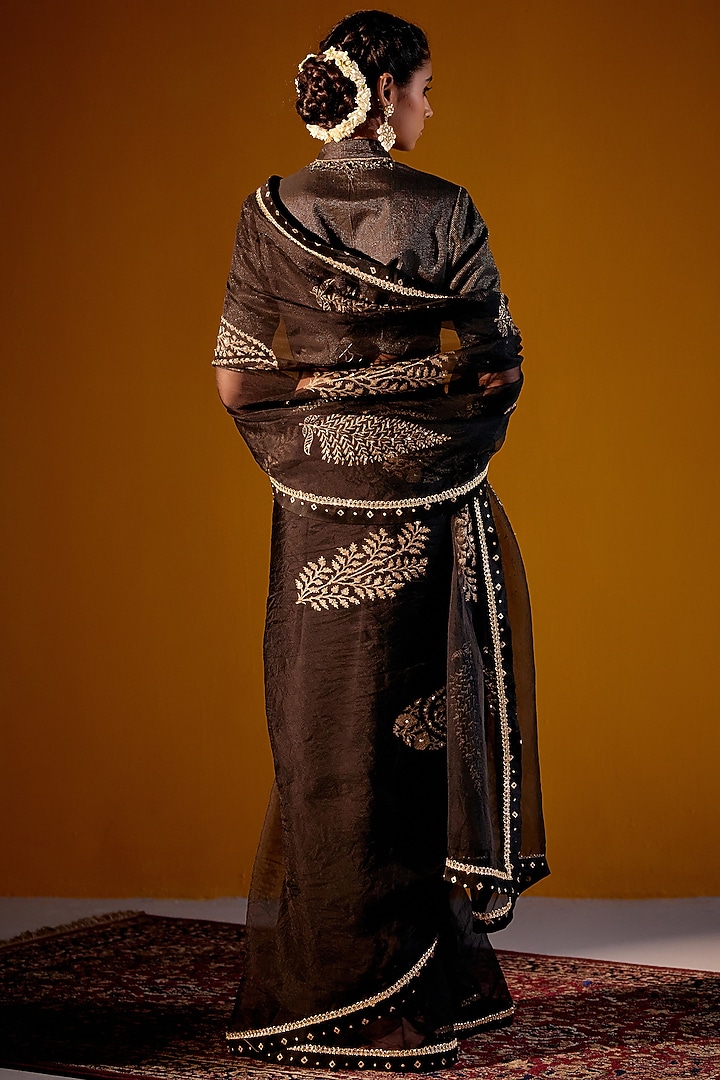 Black Silk Organza Block Printed Party Wear Saree Set by Vashisht Guru Dutt at Pernia's Pop Up Shop