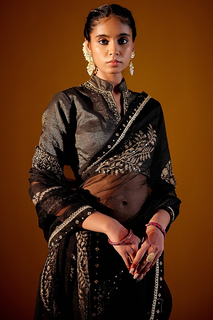 Black Silk Organza Block Printed Party Wear Saree Set by Vashisht Guru Dutt at Pernia's Pop Up Shop
