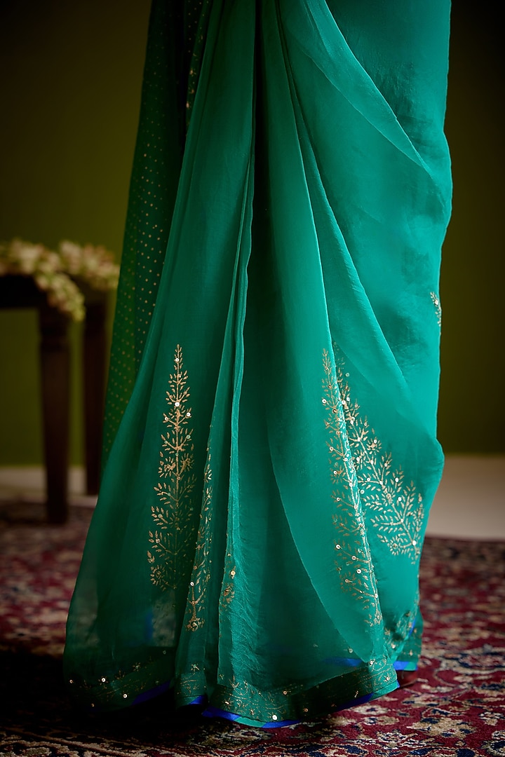 Green Woven Chanderi Block Printed Wedding Saree Set by Vashisht Guru Dutt at Pernia's Pop Up Shop