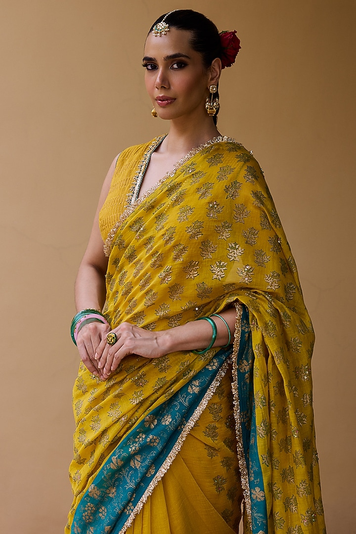 Mustard & Teal Chanderi Block Printed Wedding Saree Set by Vashisht Guru Dutt at Pernia's Pop Up Shop
