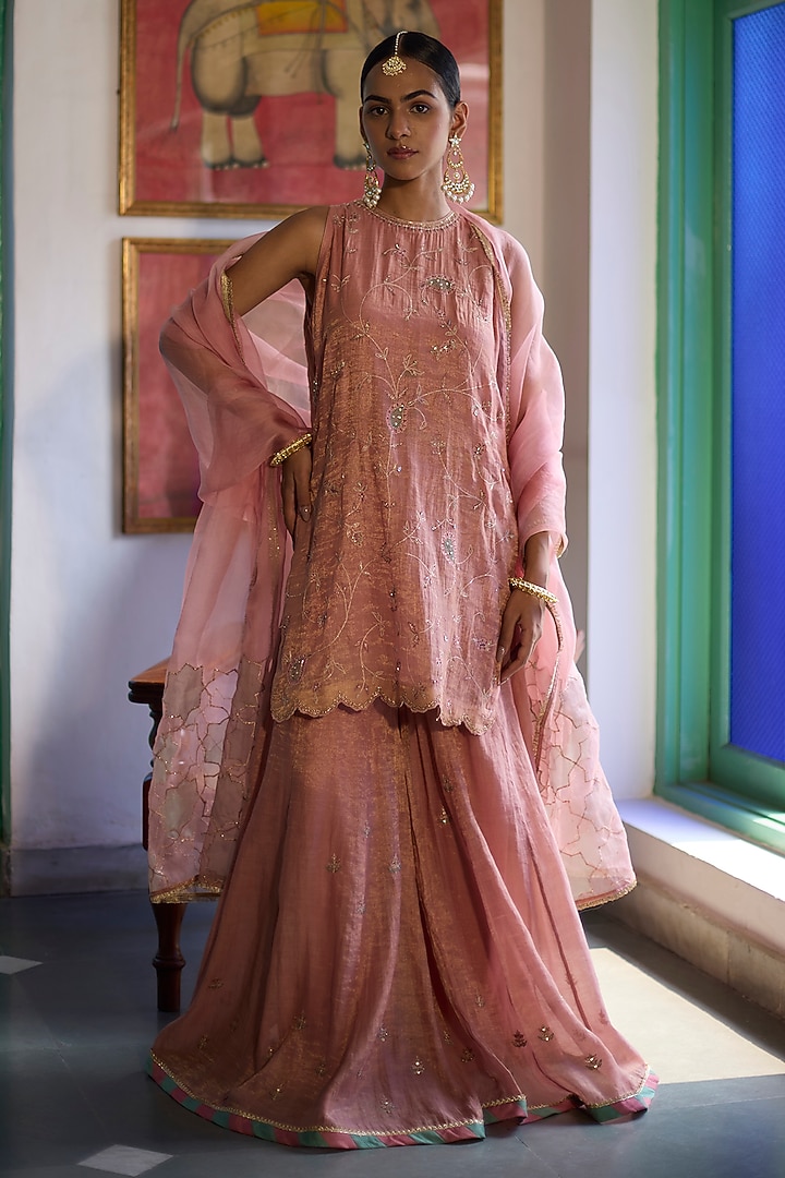 Old Rose Tissue Chanderi Resham & Badla Embroidered Kurta Set by Vashisht Guru Dutt at Pernia's Pop Up Shop