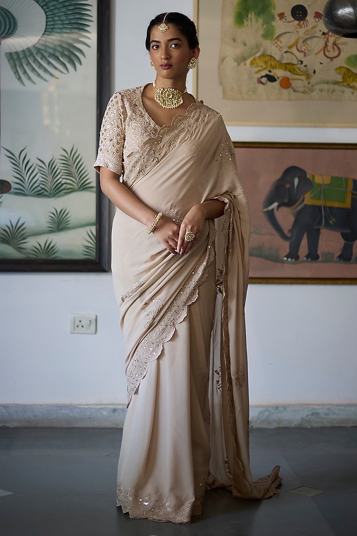 Almond Silk Georgette Resham & Zari Embroidered Wedding Saree Set by Vashisht Guru Dutt at Pernia's Pop Up Shop