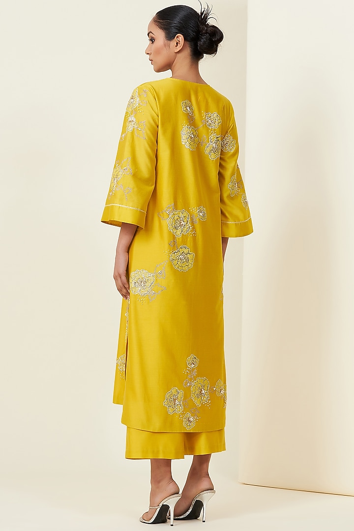 Yellow Hand Embroidered Kurta Set by VIAM at Pernia's Pop Up Shop