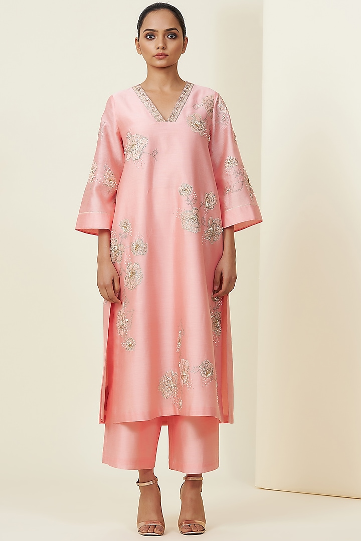 Sunset Pink Hand Embroidered Kurta Set by VIAM at Pernia's Pop Up Shop