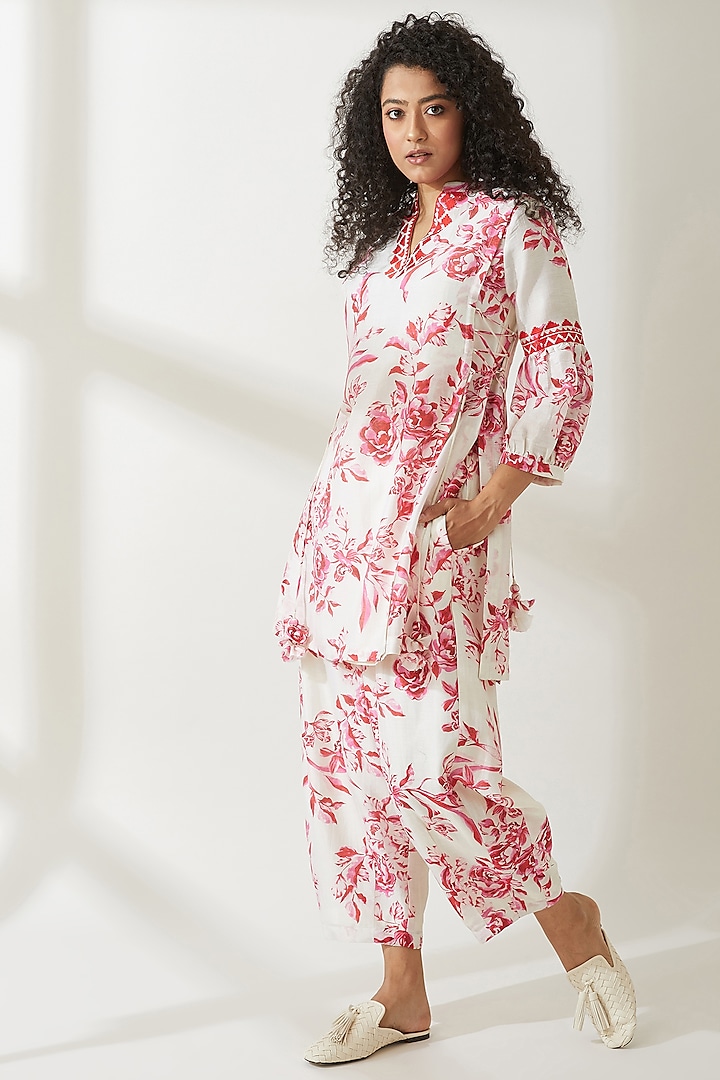 Pink Embroidered Tunic by VIAM at Pernia's Pop Up Shop