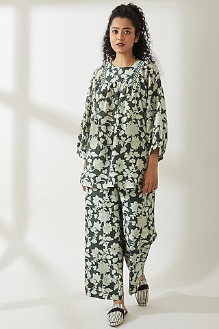 Green Floral Printed Trousers by VIAM