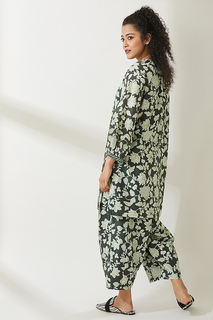 Green Cotton Silk Printed Trousers by VIAM at Pernia's Pop Up Shop