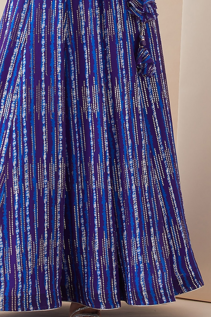 Deep Blue Metallic Embroidered Lehenga Set by VIAM at Pernia's Pop Up Shop