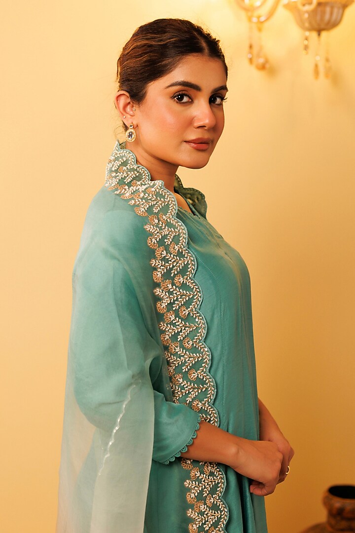 Green Pure Silk Hand Embroidered Wedding Anarkali Set by Vinita Bhansali at Pernia's Pop Up Shop