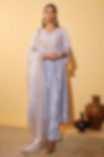 Sky Blue Bandhani Silk Sequins Embroidered Kurta Set by Vinita Bhansali at Pernia's Pop Up Shop