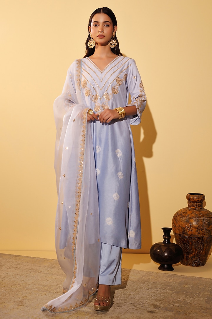 Sky Blue Bandhani Silk Sequins Embroidered Kurta Set by Vinita Bhansali at Pernia's Pop Up Shop