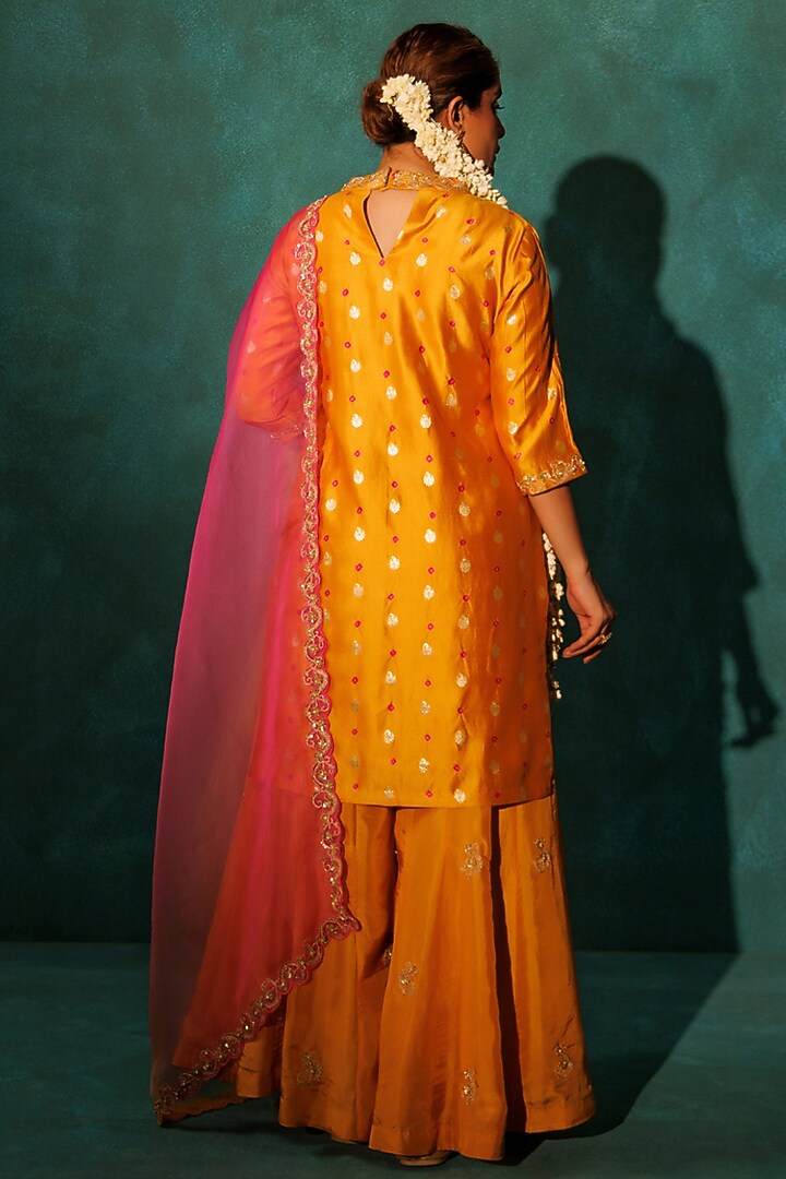 Orange Pure Banarasi Bandhani Silk Embroidered Gharara Set by Vinita Bhansali at Pernia's Pop Up Shop