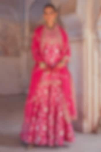 Pink Pure Banarasi Silk Embroidered Gharara Set by Vinita Bhansali at Pernia's Pop Up Shop