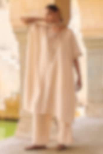 White Pure Silk Hand Embroidered Kaftan Set by Vinita Bhansali at Pernia's Pop Up Shop
