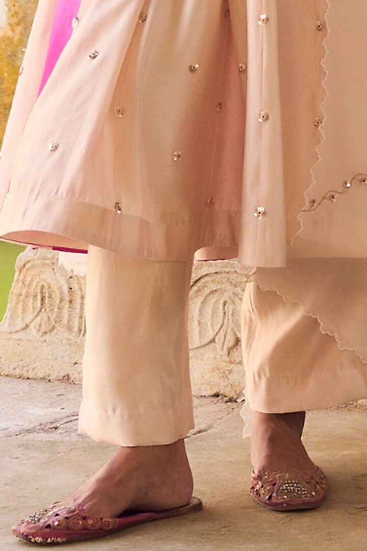 White Pure Silk Hand Embroidered Wedding Anarkali Set by Vinita Bhansali at Pernia's Pop Up Shop