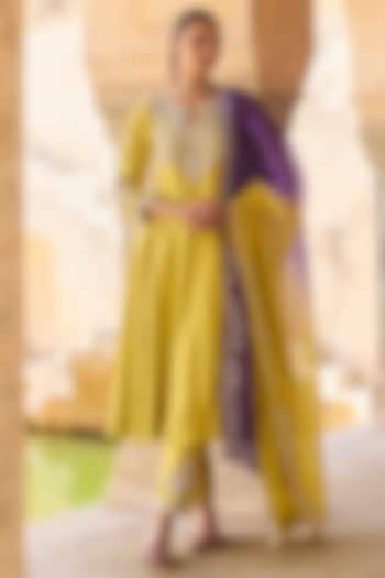 Green Pure Silk Mukaish Hand Embroidered Wedding Anarkali Set by Vinita Bhansali at Pernia's Pop Up Shop