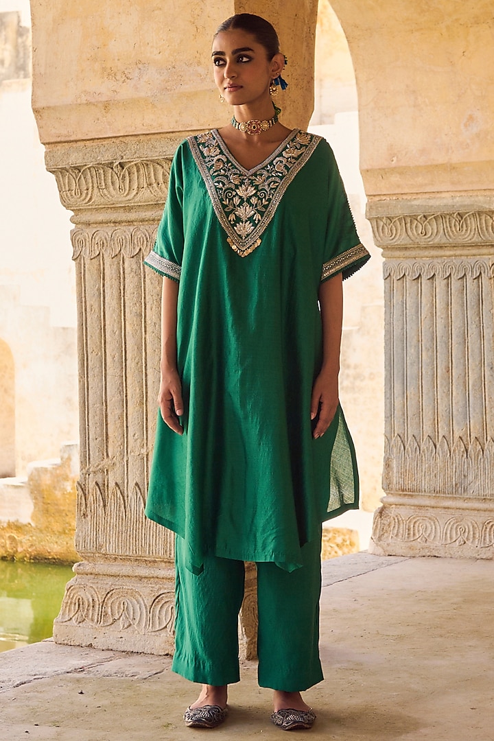Green Pure Silk Mukaish Hand Embroidered Kaftan Set by Vinita Bhansali at Pernia's Pop Up Shop