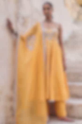 Yellow Pure Silk Zardosi Embroidered Wedding Anarkali Set by Vinita Bhansali at Pernia's Pop Up Shop