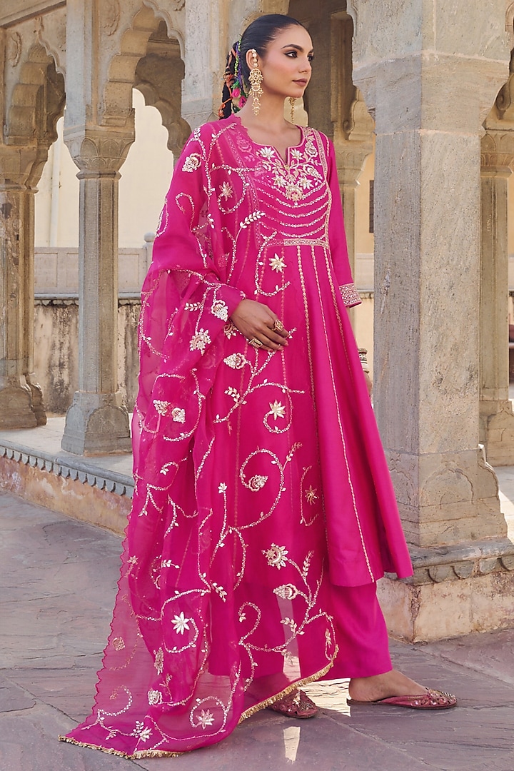 Pink Pure Silk Hand Embroidered Bridal Anarkali Set by Vinita Bhansali at Pernia's Pop Up Shop