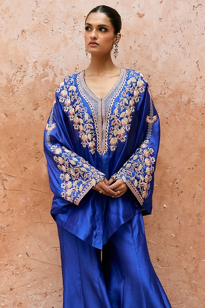 Blue Pure Silk Hand Embroidered Cape Set by Vinita Bhansali at Pernia's Pop Up Shop