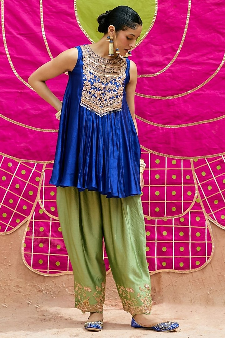 Blue Pure Silk Hand Embroidered Co-ord Set by Vinita Bhansali at Pernia's Pop Up Shop