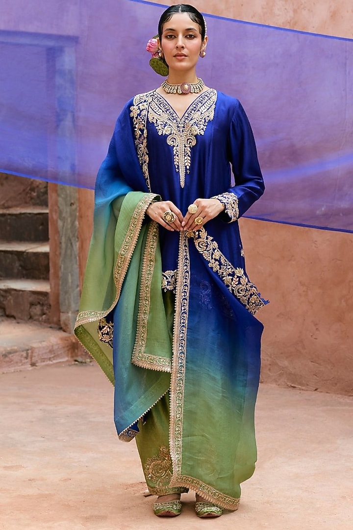 Blue Pure Silk Hand Embroidered Kurta Set by Vinita Bhansali at Pernia's Pop Up Shop