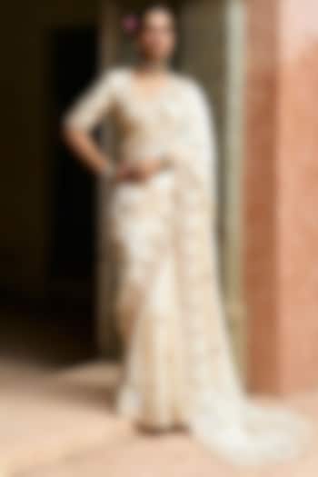 Ivory Pure Silk Hand Embroidered Reception Saree Set by Vinita Bhansali at Pernia's Pop Up Shop