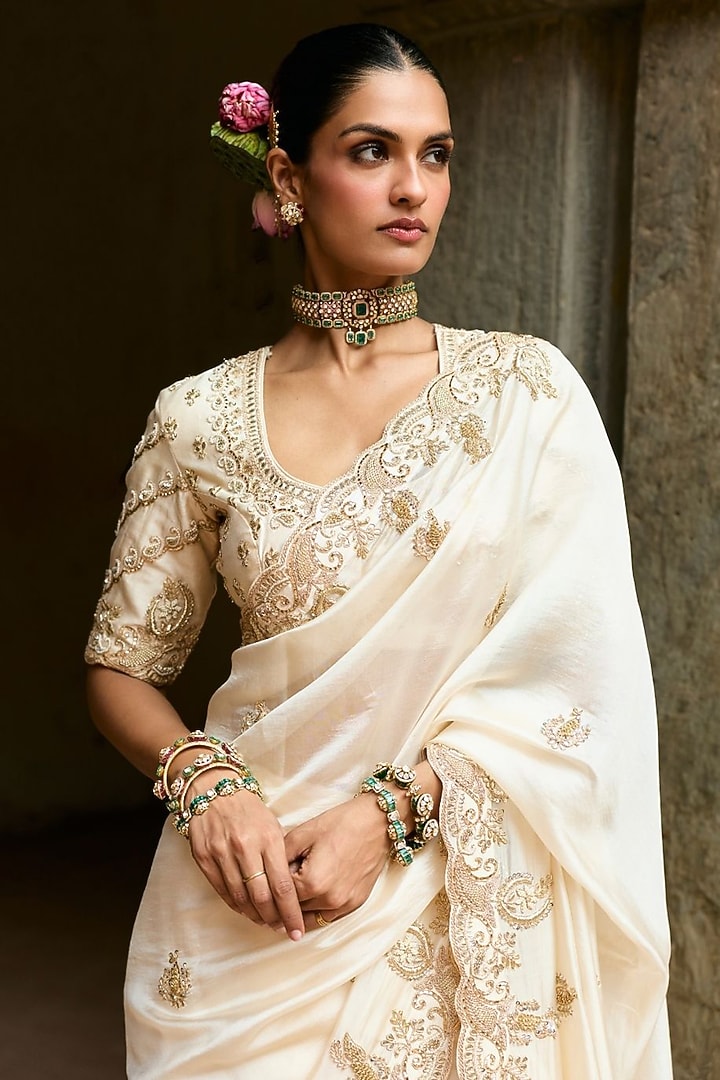 Ivory Pure Silk Hand Embroidered Reception Saree Set by Vinita Bhansali at Pernia's Pop Up Shop