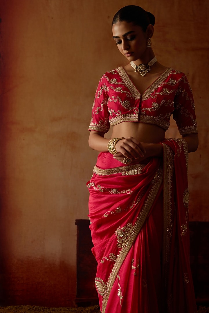 Sindoor Red Pure Silk Zardosi Embroidered Reception Saree Set by Vinita Bhansali at Pernia's Pop Up Shop