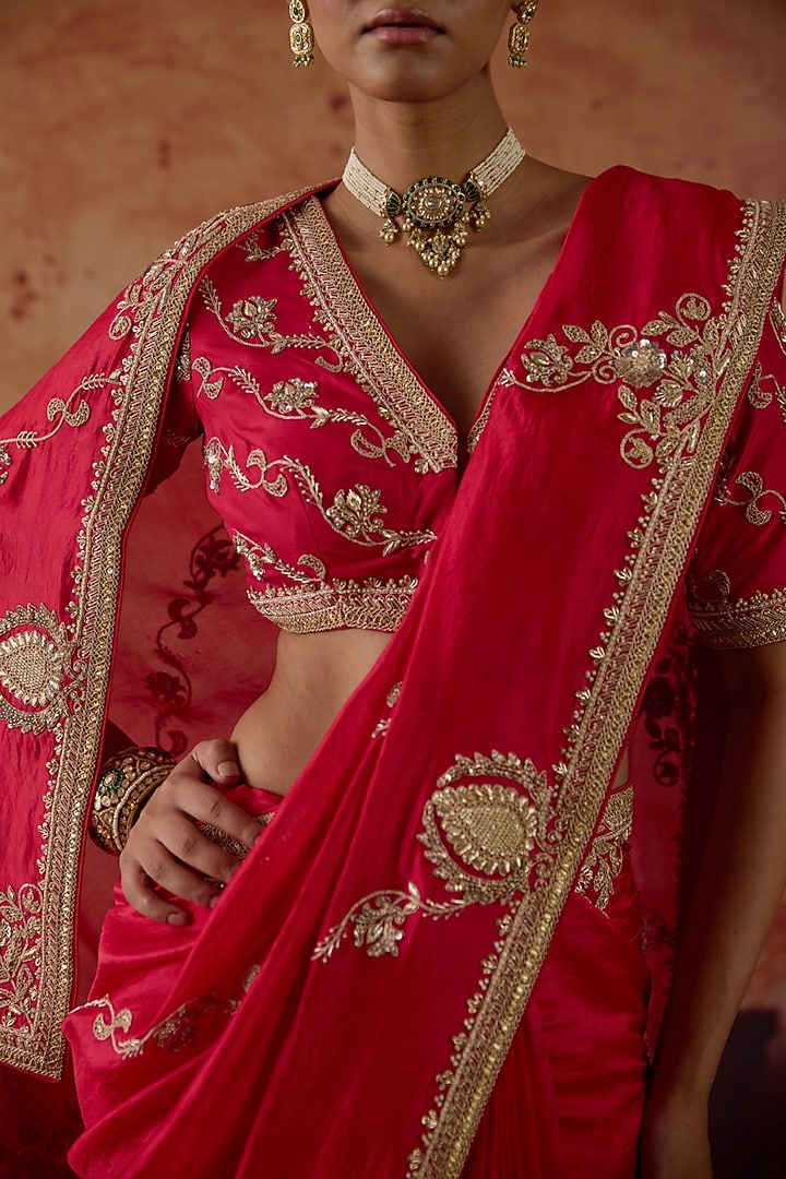Sindoor Red Pure Silk Zardosi Embroidered Reception Saree Set by Vinita Bhansali at Pernia's Pop Up Shop