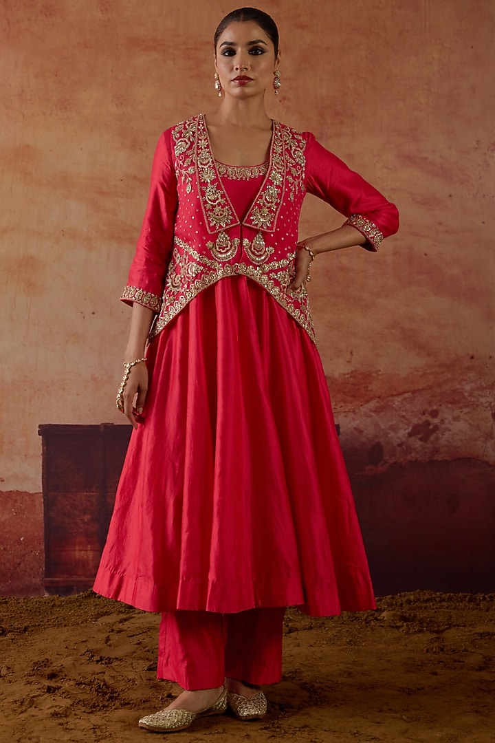 Red Pure Silk Organza Zardosi Embroidered Jacket Wedding Anarkali Set by Vinita Bhansali at Pernia's Pop Up Shop