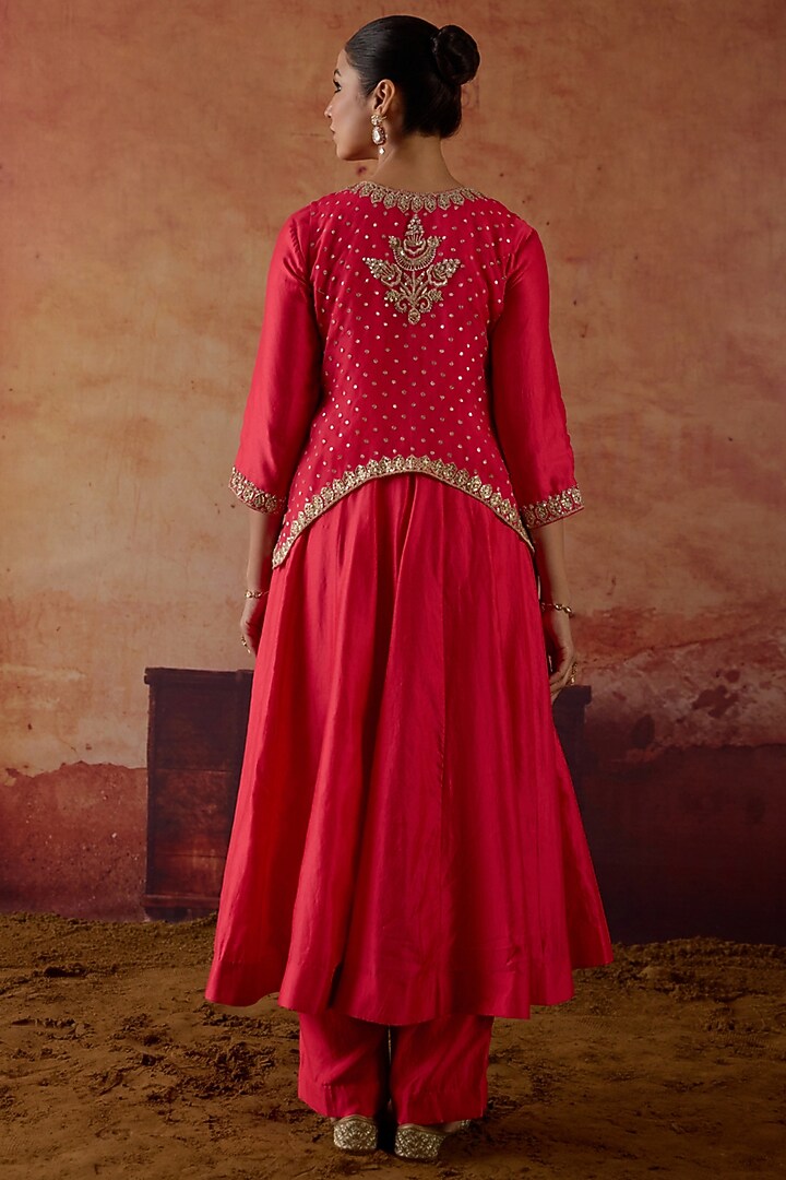 Red Pure Silk Organza Zardosi Embroidered Jacket Wedding Anarkali Set by Vinita Bhansali at Pernia's Pop Up Shop