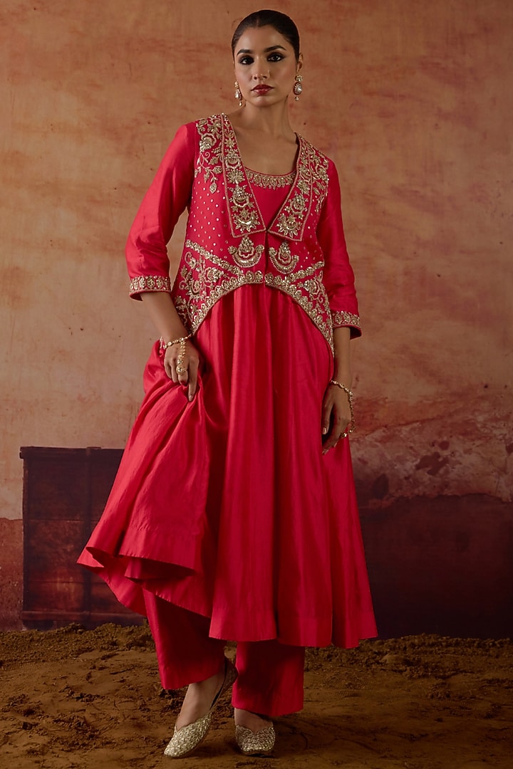 Red Pure Silk Organza Zardosi Embroidered Jacket Wedding Anarkali Set by Vinita Bhansali at Pernia's Pop Up Shop