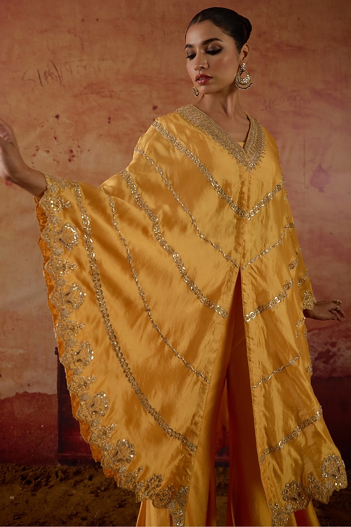 Yellow Pure Silk Zardosi Embroidered Cape Set by Vinita Bhansali at Pernia's Pop Up Shop