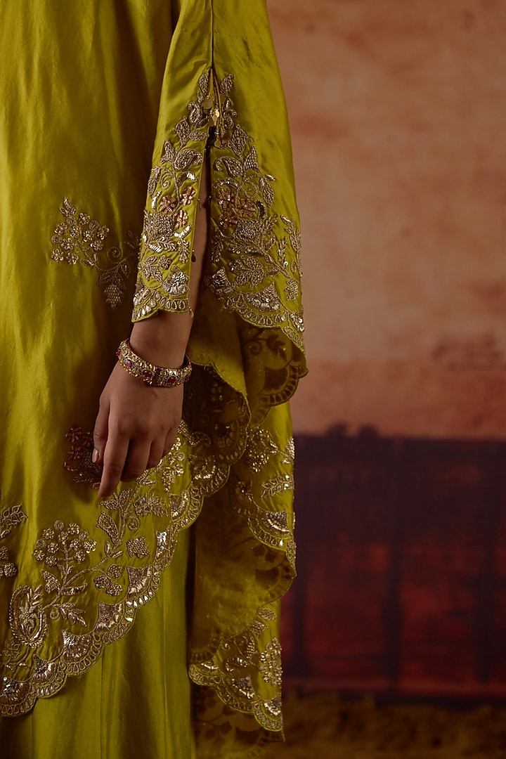 Apple Green Pure Silk Zardosi Embroidered Cape Set by Vinita Bhansali at Pernia's Pop Up Shop