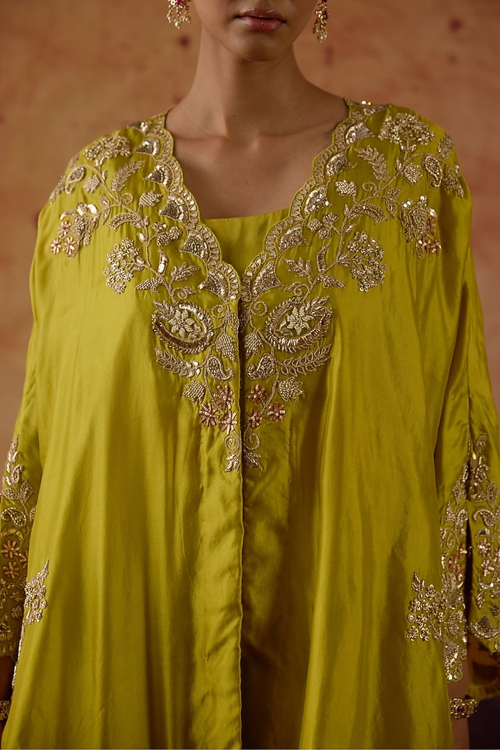 Apple Green Pure Silk Zardosi Embroidered Cape Set by Vinita Bhansali at Pernia's Pop Up Shop