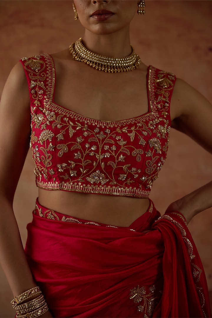 Red Pure Silk Zardosi & Sequins Hand Embroidered Wedding Saree Set by Vinita Bhansali at Pernia's Pop Up Shop