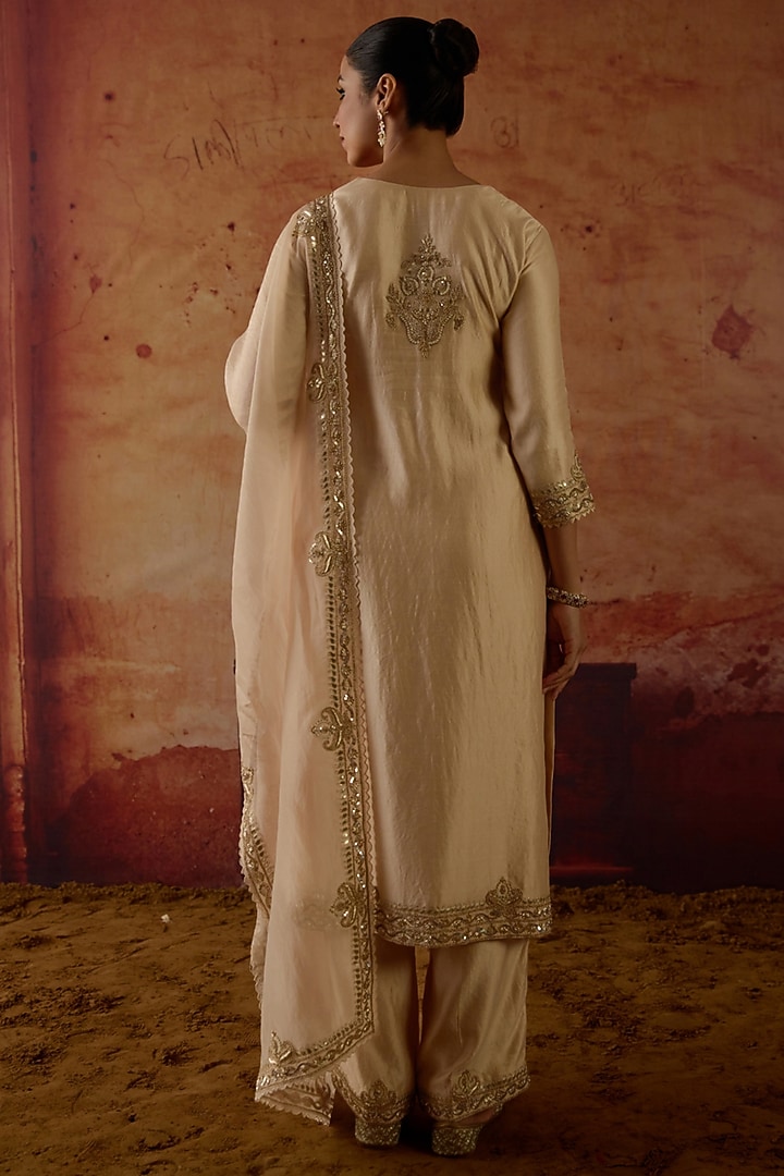 Ivory Pure Silk Zardosi Embroidered Kurta Set by Vinita Bhansali at Pernia's Pop Up Shop