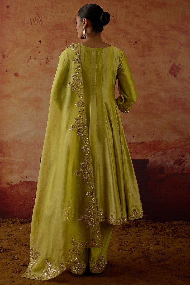 Apple Green Pure Silk Zardosi Embroidered Kurta Set by Vinita Bhansali at Pernia's Pop Up Shop