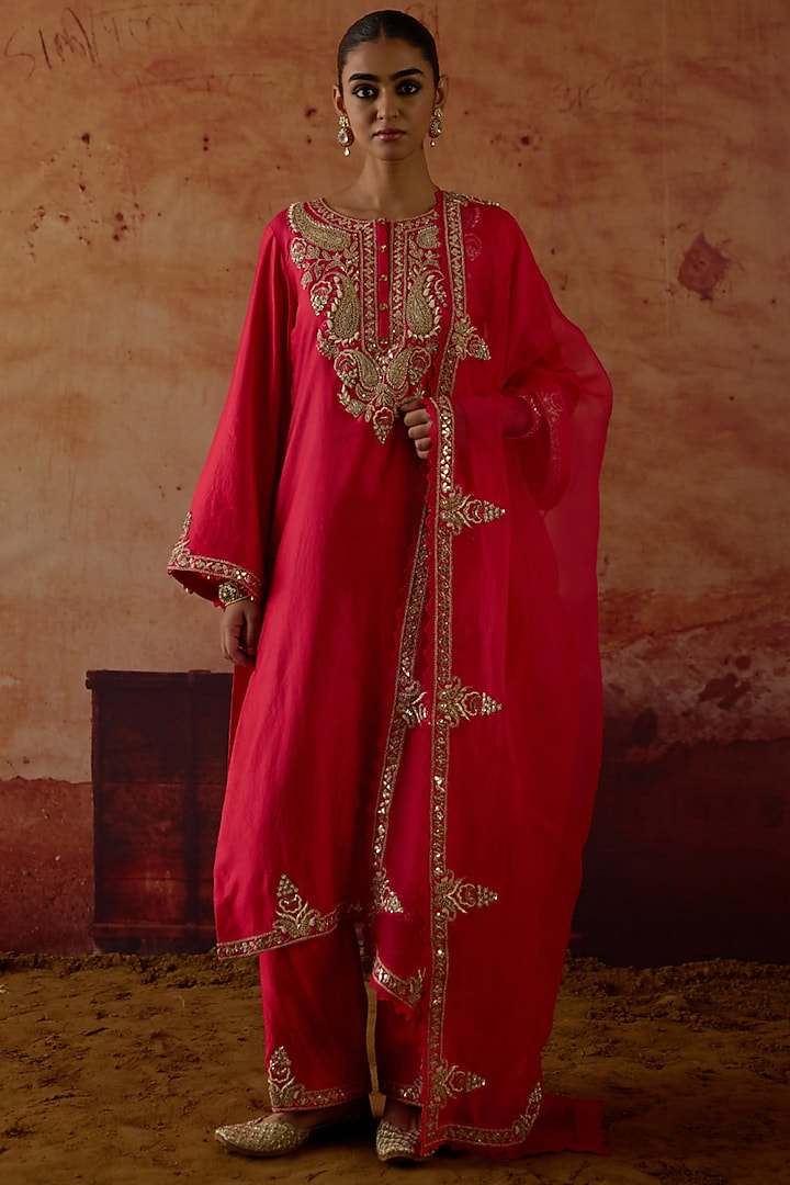 Red Pure Silk Zardosi Hand Embroidered Kurta Set by Vinita Bhansali at Pernia's Pop Up Shop