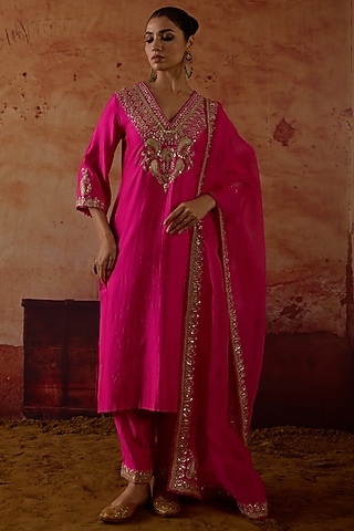 Pink Pure Silk Zardosi Hand Embroidered Kurta Set by Vinita Bhansali
